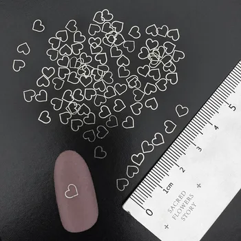 100pcs sølv Hjerte 3D Nail Art Dekoration Ultra-tynd Metal Stud Nail art Nitte Decal Charms DIY Negle Tilbehør