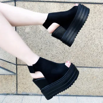 2019 sommeren nye koreanske fisk munden kvinders sko i kile med øget kvindelige sandaler muffins bunden tyk Roman sko