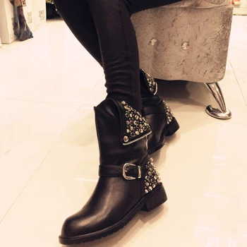 2021 nye forårs sko kvinder ankel støvler plus size 22-26.5 cm Metal nitte indrettet med korte støvler sorte støvler goth støvler