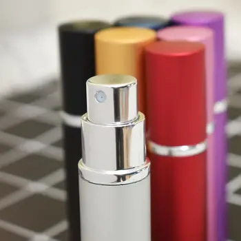 5.5 ml Mini Bærbar Til Rejser Aluminium Genopfyldning Parfume Flaske Læift Rør Lash Lipbalm Split Flasker Makeup-Værktøjer