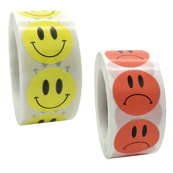 500Pcs 1 tommer Mini Face Mærkat Roll Glad/Trist Ansigt Klistermærker Cirkel Papir Etiketter Studerende Børn Belønning Klistermærker Lærere Mærkat