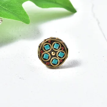 Antikke Gyldne Charms Tibetanske Perler, Metal Indlæg Kunstige Coral Vedhæng Perle Retro Messing Armbånd Armbånd Smykker DIY Gave