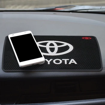 Bil Styling, Auto Emblem Dashboard Telefon Anti-slip PVC Mat Pad For Toyota Corolla Yaris Rav4 Avensis Auris Camry C-hr-86 Prius