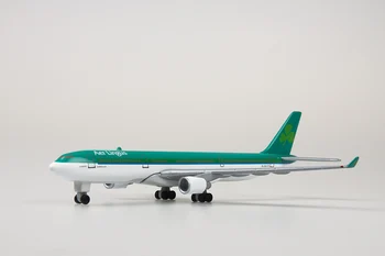 Collectible 13cm fly model legetøj Irland airlines airbus 330 fly model trykstøbt plastik allory fly gaver til børn