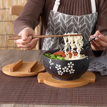 Japansk Skål Instant Nudler Service Dining Room Service Salat Keramisk Skål Bringe Træske Træ Spisepinde