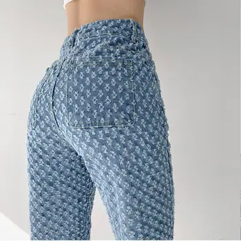 Jeans kvinder ' s 2021 nye stil, personlig, perforeret, åndbar, blomster, løs og tyndt lige bukser, casual-gulvtæppe trække