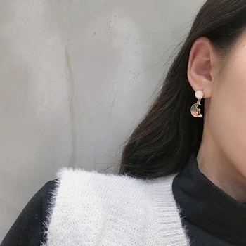 Koreansk Stil Geometri Asymmetri Stjernede Månen Klip Øreringe Japan Mode Sød Pink Blue Moon Lang Kvast Clip-on Øreringe til Kvinder
