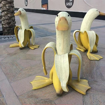 Kreative Banan And Art Statue Have Udendørs Udsmykning Søde Finurlig Skrællet Banan And Crafts Gaver Til Børn