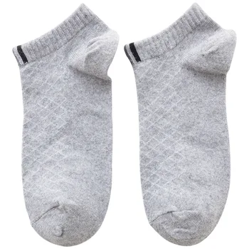 Mænds korte sokker af bomuld sommeren Usynlige ankel mode Hit salg udeblivelse Masser 5 par høje tendens sokker Nyheder komfortable