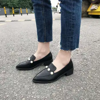 Ny fortegnelse Lille læder kvinder Square Hæle slip på Komfortable sko luksus sko kvinder designere Mujer Zapatillas W35-08