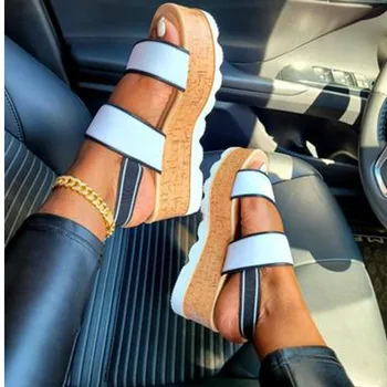 Nye Sommer 2021 Kiler Sandaler Mode Åben Tå Platform Hæl Sandaler til Damer White Comfort Kvindelige Udendørs Fodtøj Plus Størrelse