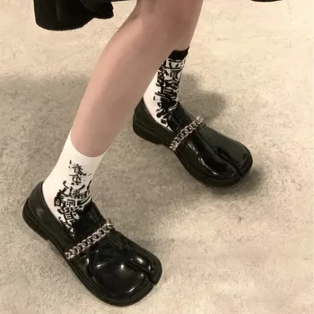 Nye Tabi Sko Retro Hestesko Split Toe Sko Britisk Stil Designer Mary Jane Læder Sko Kæden Lejligheder Sko Kvinder