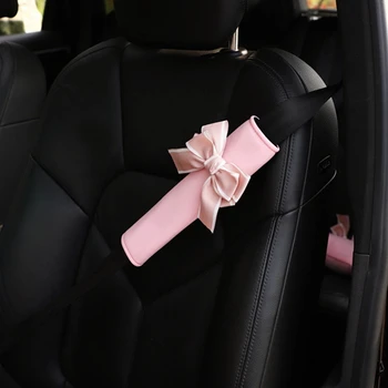 Pink Sød Sløjfeknude Universal Bil Sikkerhed Sikkerhedsseler Dække Blød Plys Shoulder Pad Sikkerhedsselen Beskyttende Bil Styling Tilbehør Til Bilen