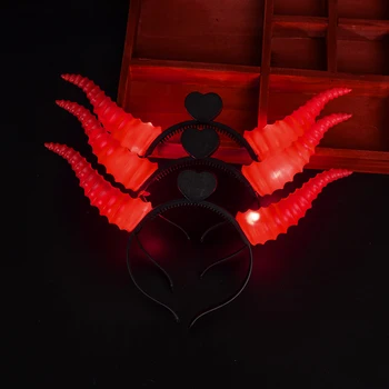 Røde Lysende LED-Stick Stjernede Crown Horn Wand Flash Lys Briller Hovedbøjle Hairwear Koncert Prop For Kvinder Drenge Piger Gaver Toy